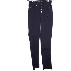 High Rise Exposed Button Jeans in Black Skinny